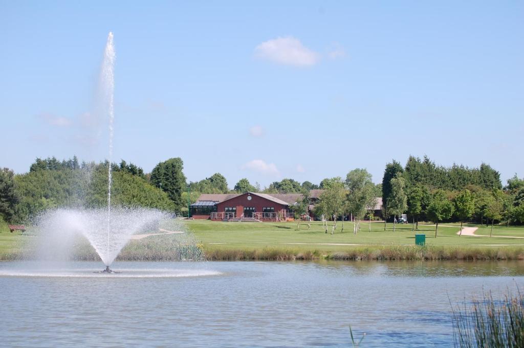 Calderfields Golf & Country Club Otel Walsall Dış mekan fotoğraf